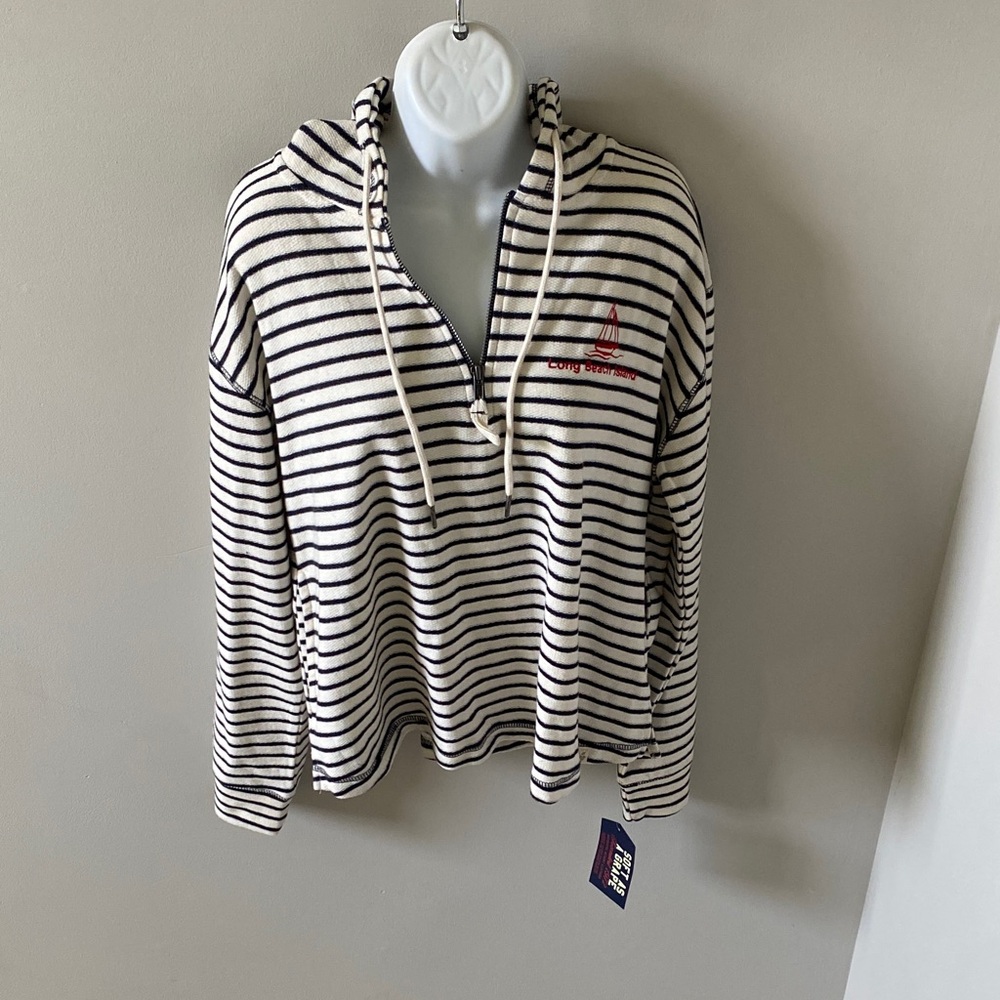 Long sleeve beach hoodie. Long Beach Island. NWT